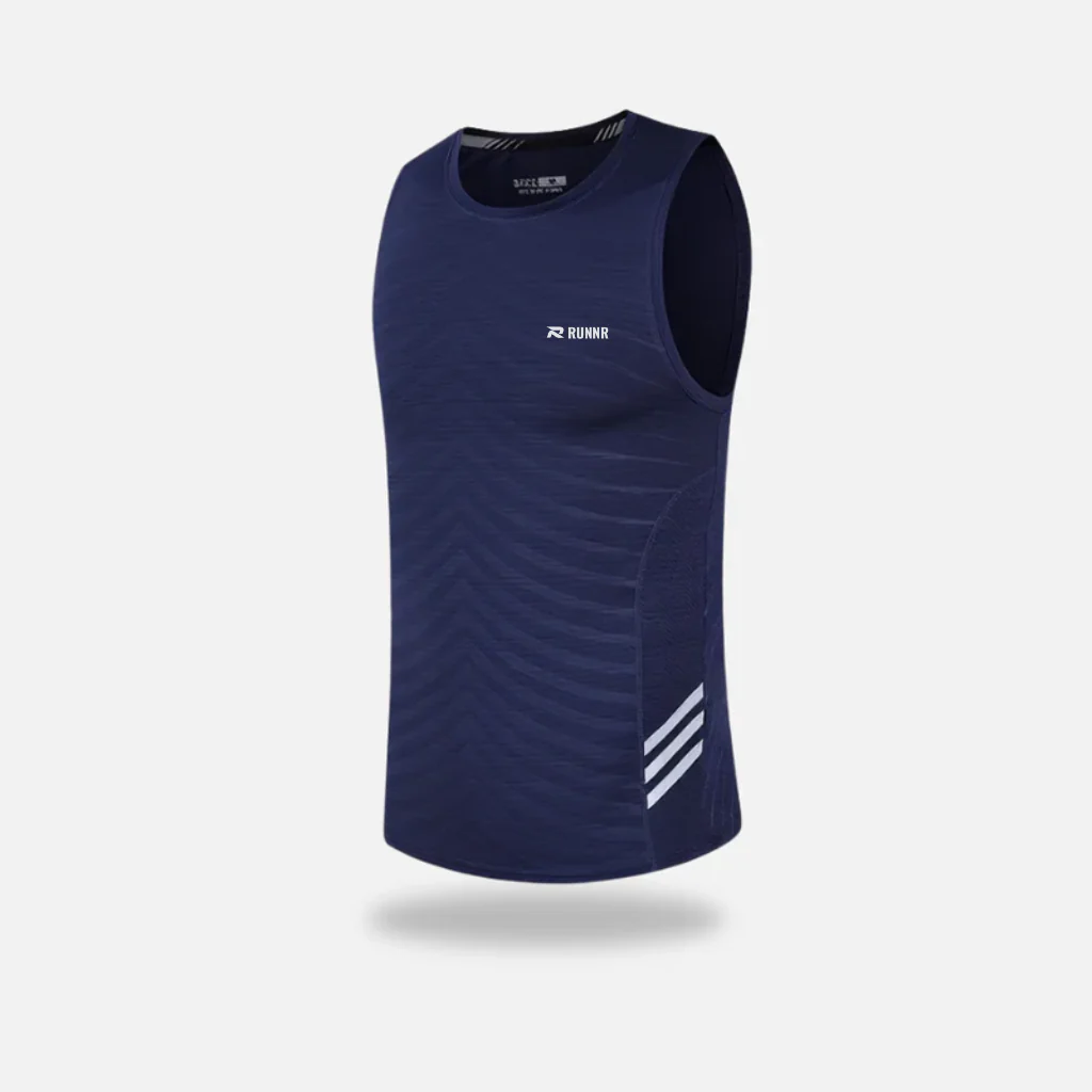 RUNNR™ AeroLite Singlet - Image 14